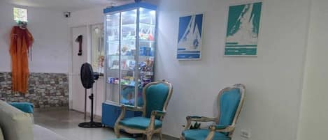 Kahden hengen classic-huone, kaupunkinäköala | Sisätilat