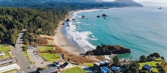 Starfish Coastal Getaway StayinMyDistrict