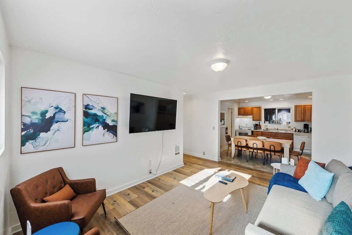 TV, offices