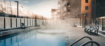 Nest Hydeaway at Ascent | Pool Views | 2BR Luxury Retreat | Sleeps 8