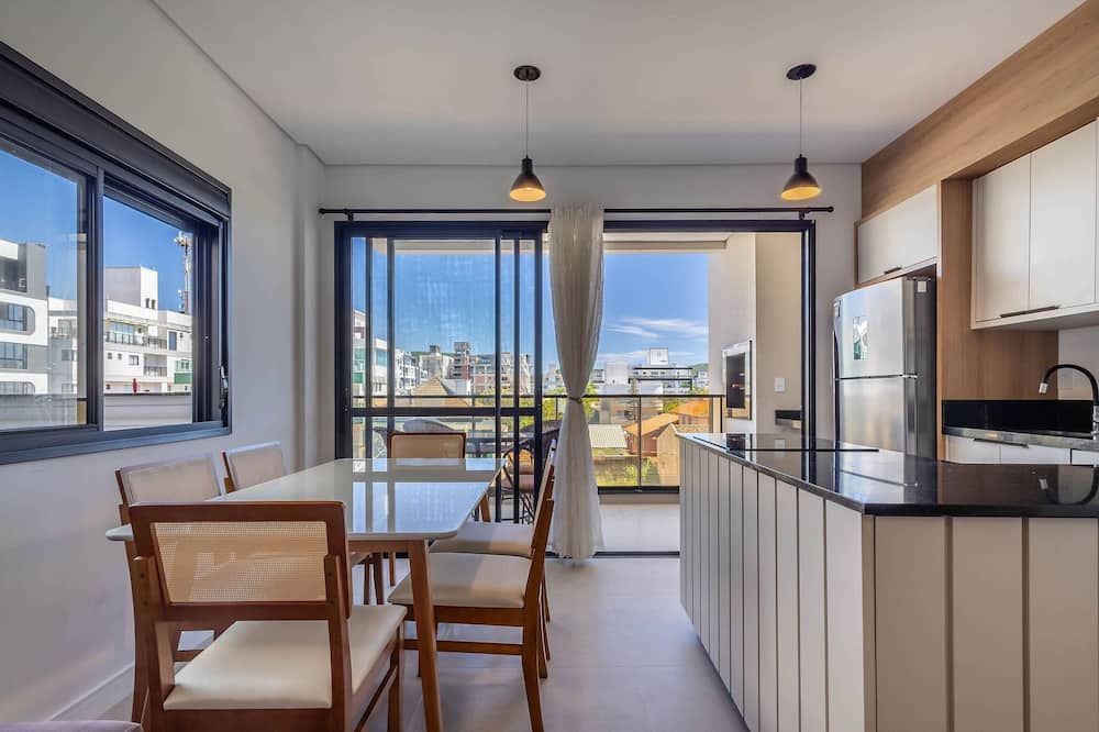 Apt w/ Balcony and BBQ 250 m From the sea Rmp0102