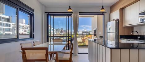 Basic Apartment | Private kitchen