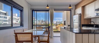 Apt w/ Balcony and BBQ 250 m From the sea Rmp0102