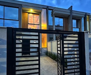 Exterior - Sobrado 03 (Florianópolis)
