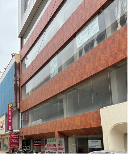 Hotel Elevate Inn Bangalore Airport