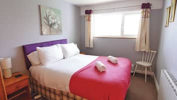 3 soverom, strykejern/-brett, wi-fi og sengetøy