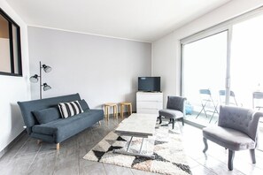 TV - «A Parata» (Ajaccio)