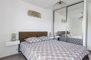 Accès Internet, draps fournis