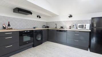 Frigorífic, microones, forn i rentaplats