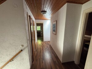 Interior - Apartment for up to 4 people | Kitchen & bathroom | Pension NH (Osterholz-Scharmbeck)
