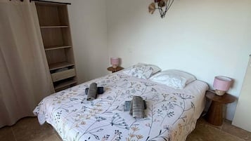 熨斗/熨衣板、上网接入、床单