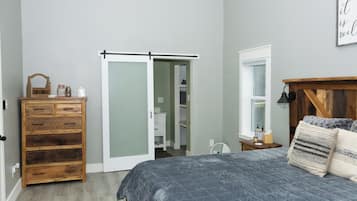 2 多间卧室、上网接入、床单