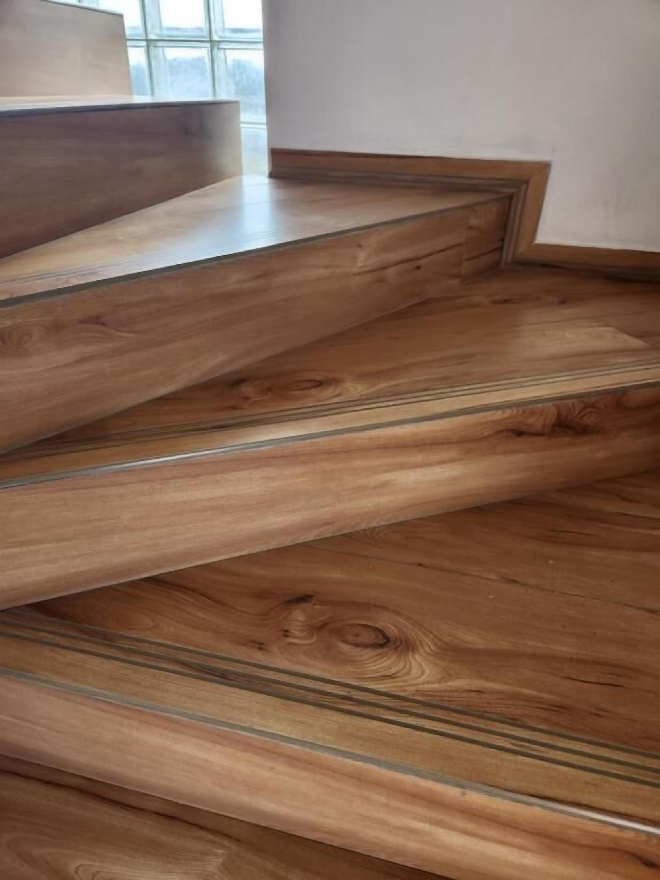 클래식 더블룸, 발코니, 마당 전망 | 내부