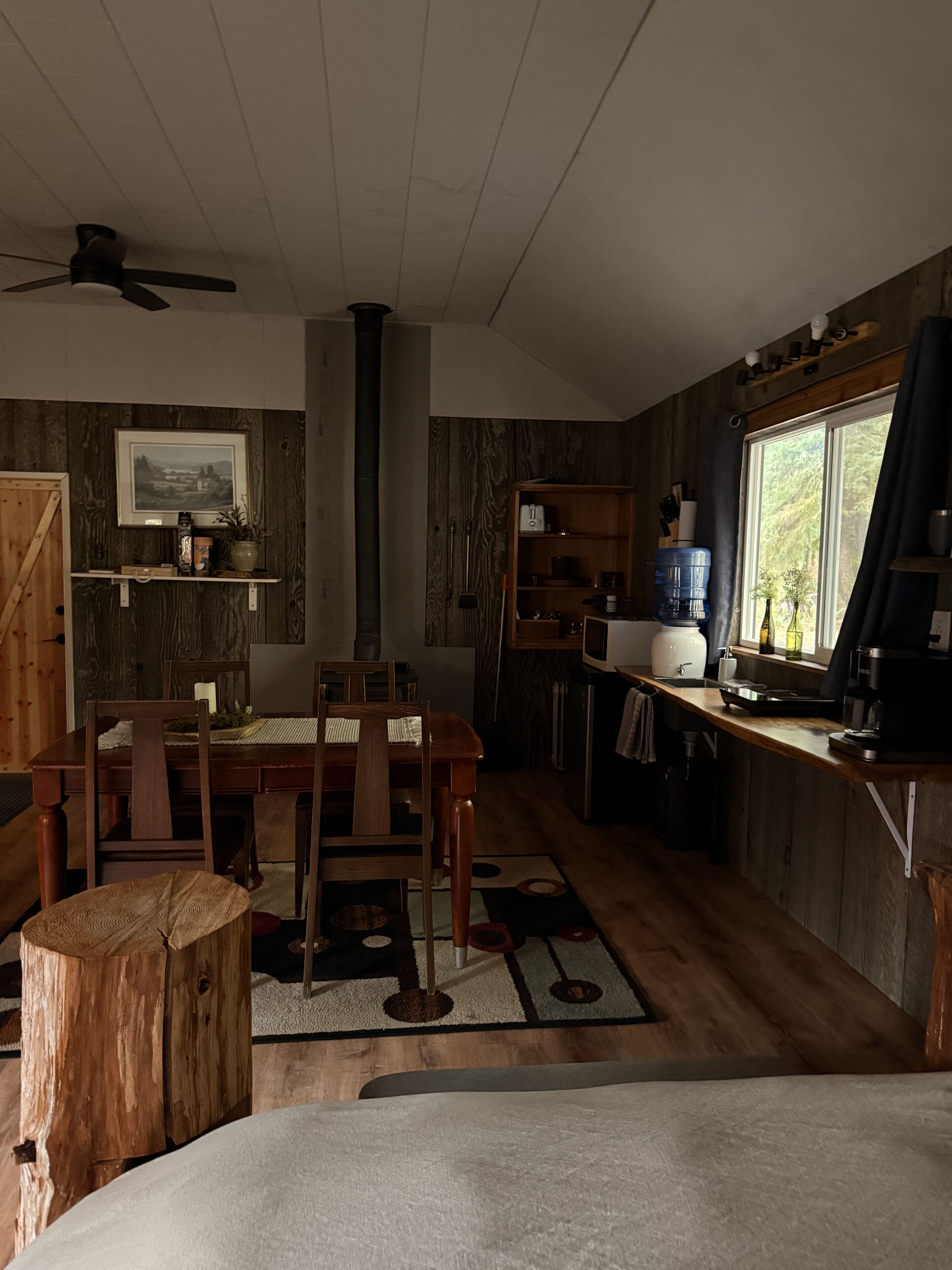 Accès Internet, draps fournis