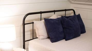 WiFi, bed sheets