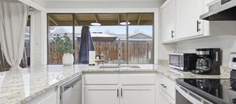 Stay in the heart of Medford.