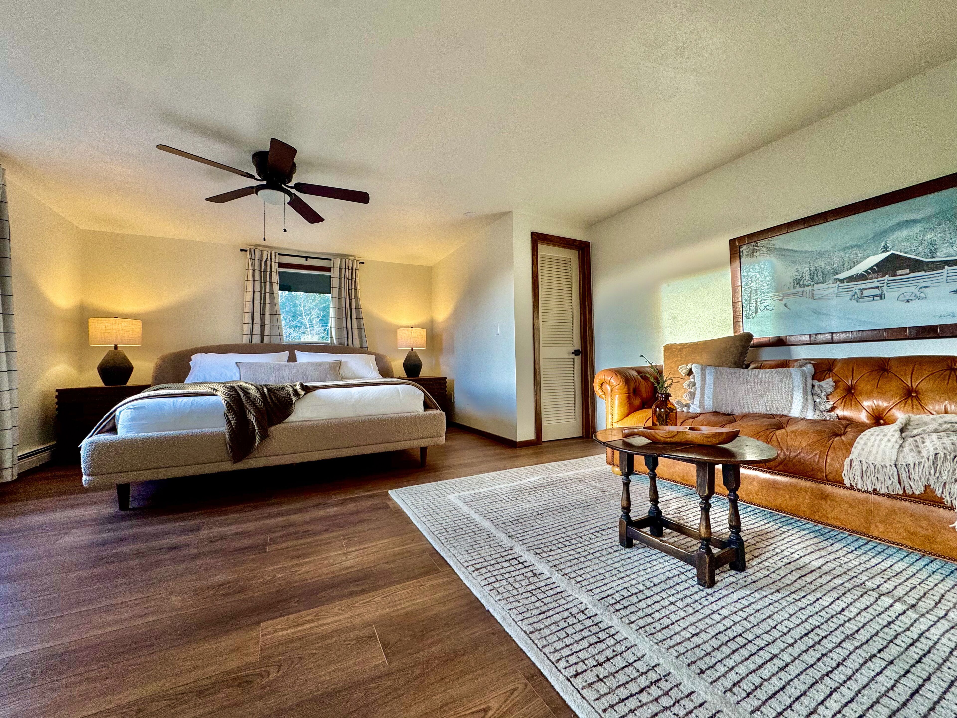 3 chambres, fer et planche à repasser, lit parapluie, Wi-Fi gratuit