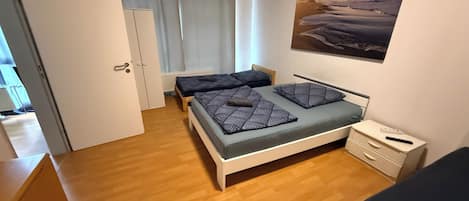 3 makuuhuonetta, Wi-Fi, vuodevaatteet