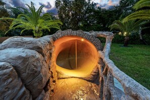 Children’s play area – outdoor - One and Only Lazy River Pool Villa (North Miami)