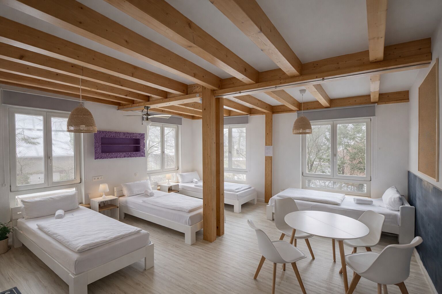 Quadruple Room | Desk, laptop workspace, free WiFi