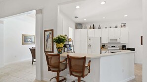 Private kitchen - Relax All Season: Pool, Spa & Golf Included (Bonita Springs)