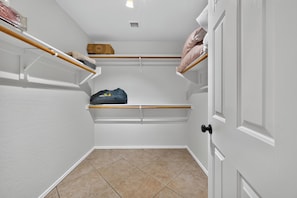 Interior - 3BR w/ Private Pool + Golf Course Views - 8 Mins to Olive Mill. Pet-friendly! (Queen Creek)