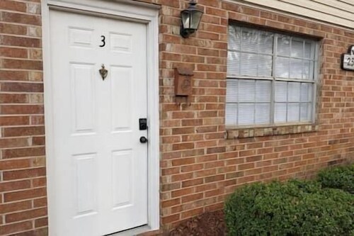 Albany 2-Bedroom Townhome