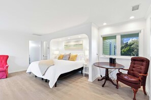 4 Schlafzimmer, Bügeleisen/Bügelbrett, WLAN, Bettwäsche