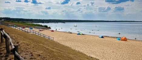 Beach nearby, sun loungers