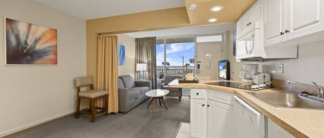 Standard Studio Suite, Kitchenette, Ocean View | Private kitchen | Fridge, microwave, dishwasher, coffee/tea maker