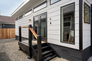 Exterior detail - Spacious w/ 2BR 2Bath - Big Bear (Big Bear)