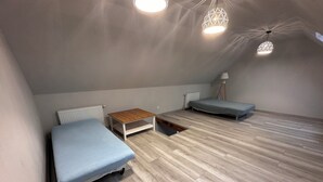 2 sovrum, strykjärn/strykbräda, wi-fi och sängkläder