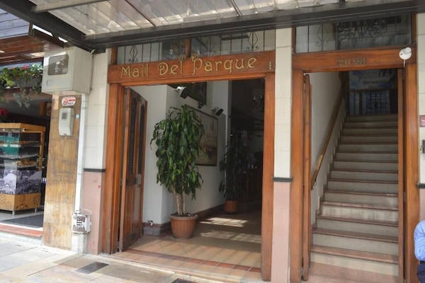 Fachada de la propiedad