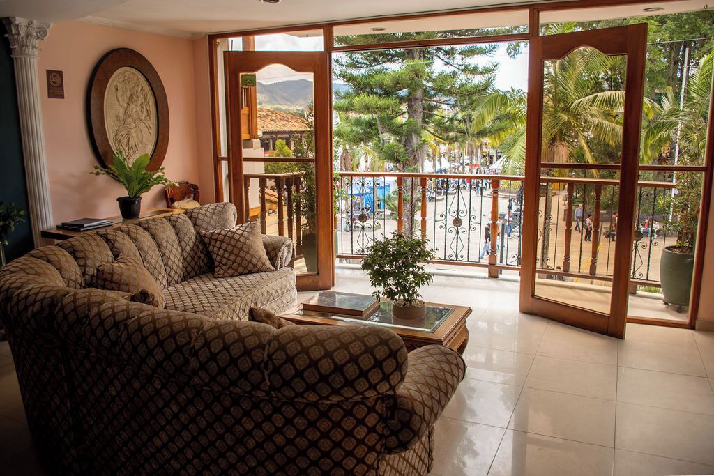 Sala de estar en el lobby