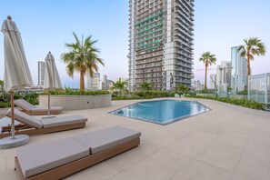 Apartment - Stayshort - Modern 1 Bedroom With Private Jacuzzi in JVC That Sleeps 2 (Dubai)