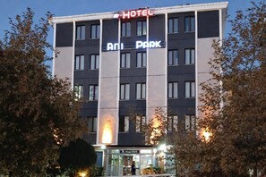 Exterior - Anı Park Hotel Pendik (Istanbul)