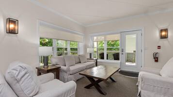 Smart TV, fireplace, foosball, table tennis