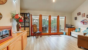 TV, fireplace, books - Hot Tub & Huge Patio: Home 5 Mi to Old Town Auburn (Auburn)