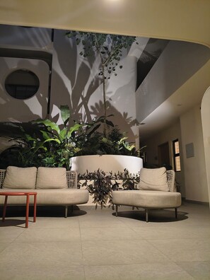 Interior - 102 A Modern Living (Mazatlán)