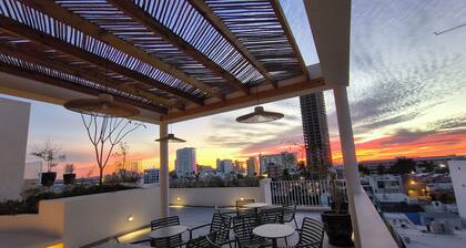 102 A Modern Living