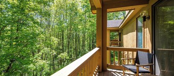 SnowPine Village Townhouse, Sleeps 10, A/C