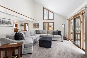 Televisio, takka, stereot