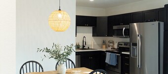 Charming 2 bedroom Lake Natoma Retreat