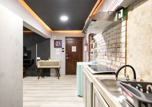 Fridge, microwave, toaster, cookware/dishes/utensils - Loft retro totalmente equipado en Polanco (Mexico City)