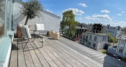 Helle Dachgeschosswohnung mit großer Südterrasse