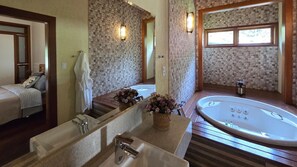 Chalet | Kamar mandi | Jubah mandi