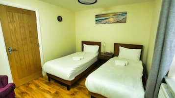 Comfort Twin Room, Patio