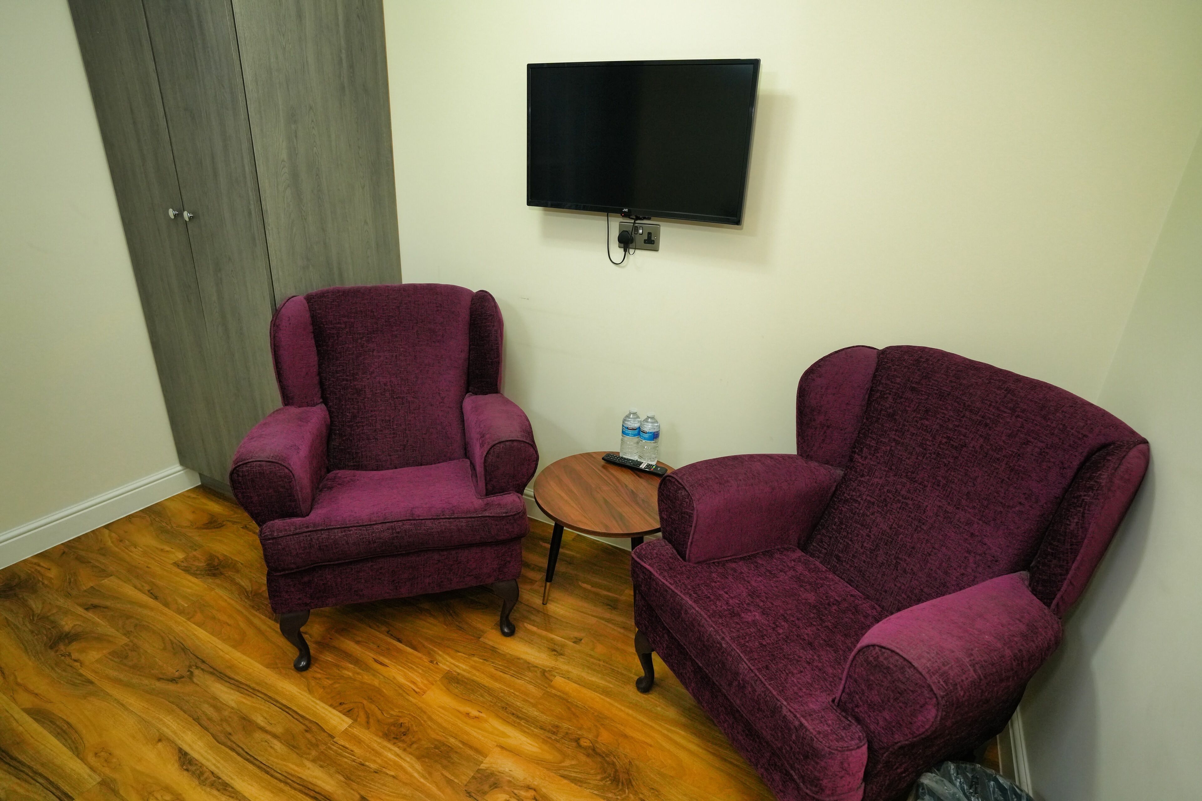 Standard Double Room | Living area