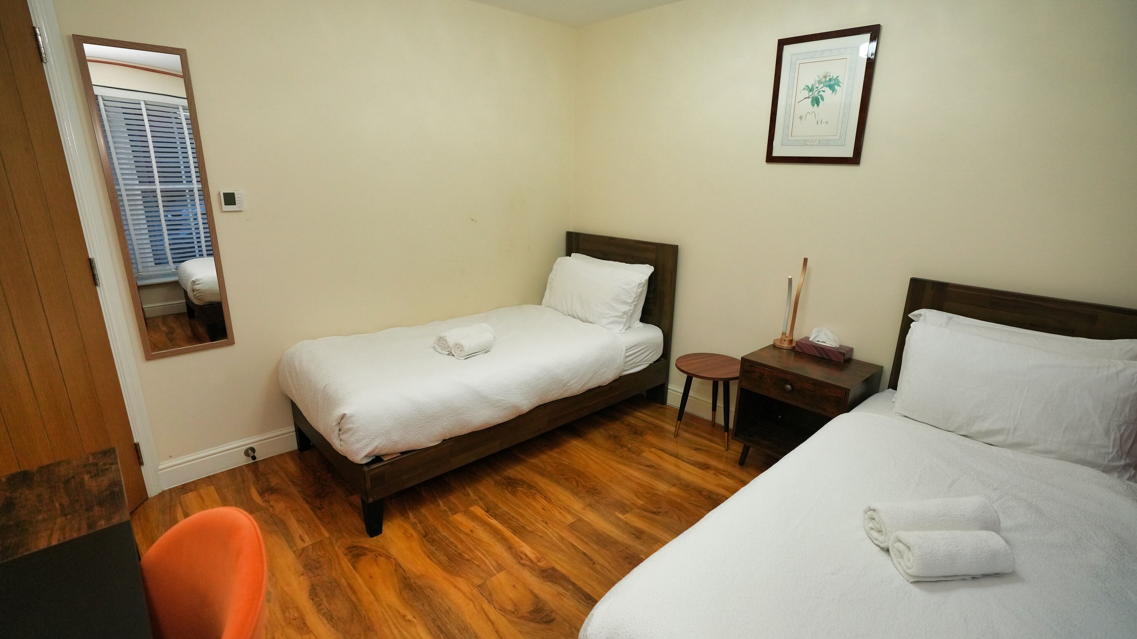 Comfort Twin Room, Patio | Desk, laptop workspace, iron/ironing board, free WiFi