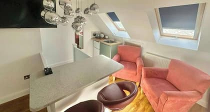 Silk Hotel
